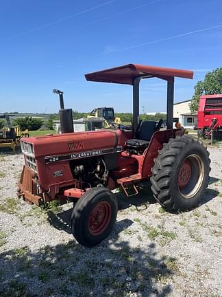 Image of International Harvester 484 equipment image 1