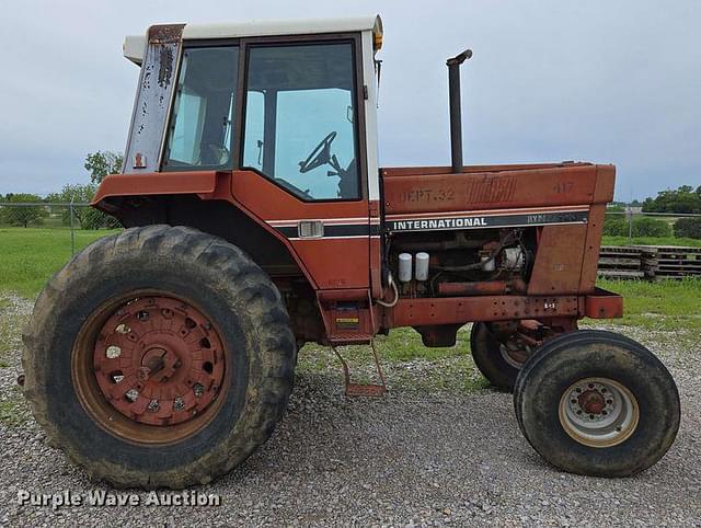 Image of International Harvester Hydro 186 equipment image 3