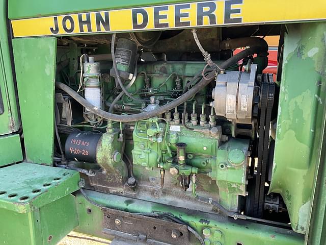 Image of John Deere 4440 equipment image 3