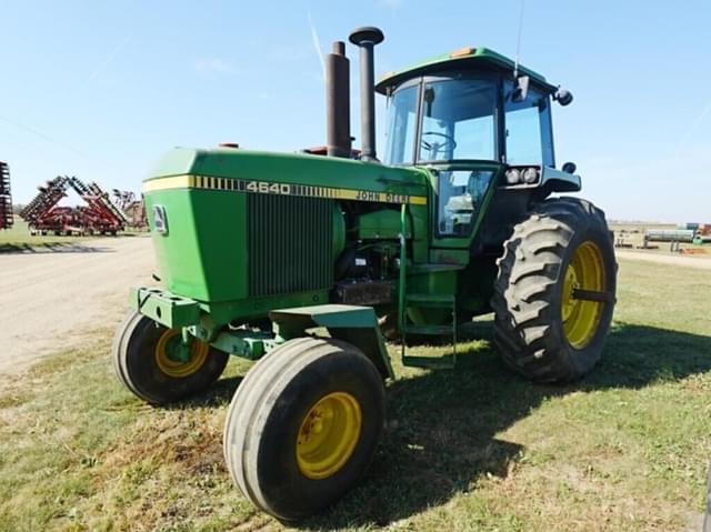 Image of John Deere 4640 equipment image 2