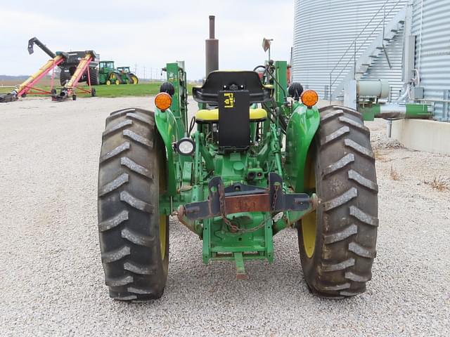 Image of John Deere 2040 equipment image 3