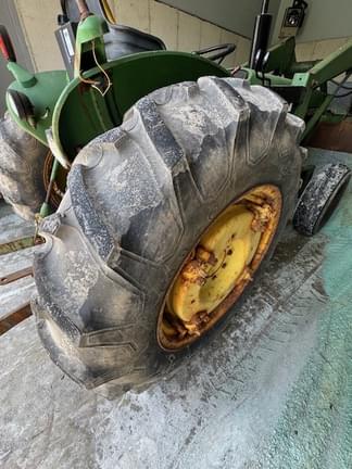 Image of John Deere 2040 equipment image 1