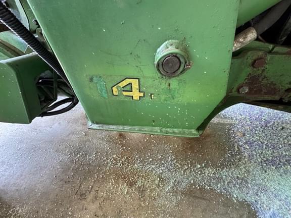 Image of John Deere 2040 equipment image 3