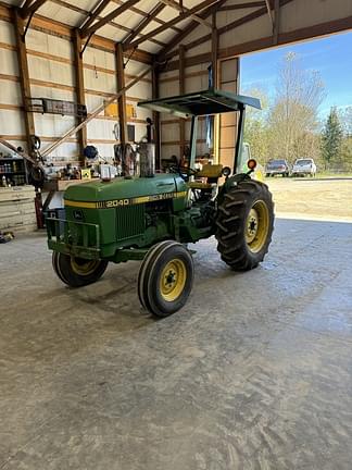 Image of John Deere 2040 equipment image 3