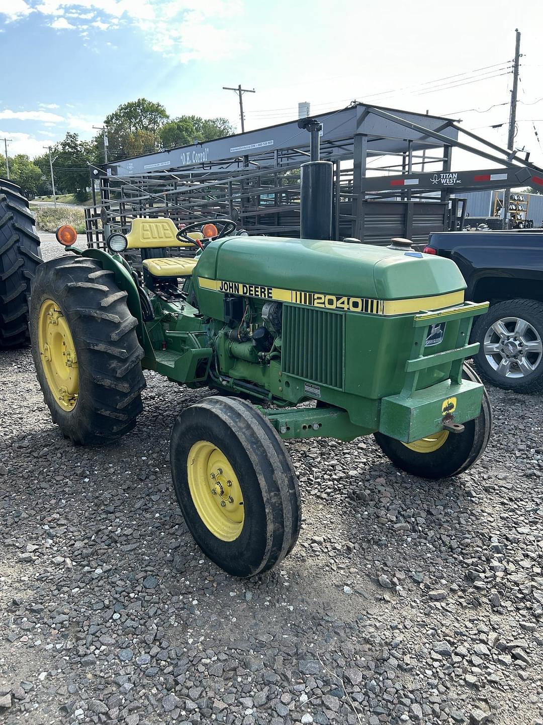 Image of John Deere 2040 Primary image