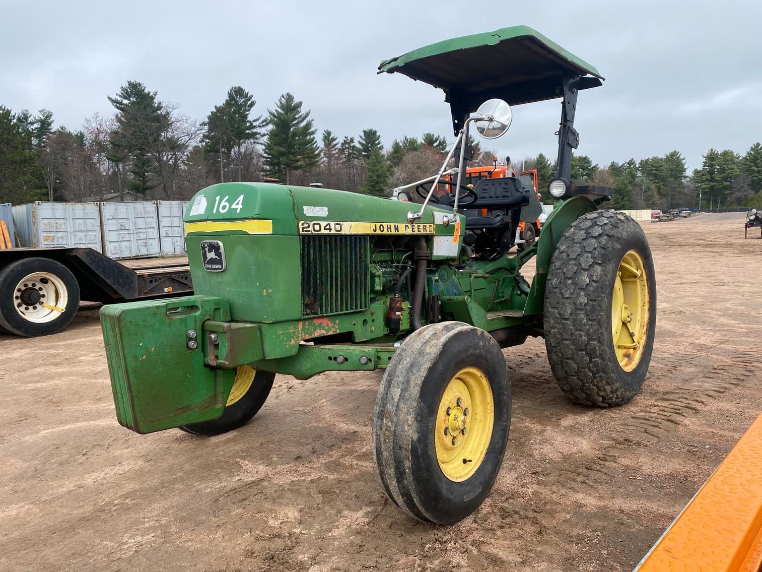 1980 John Deere 2040 Equipment Image0