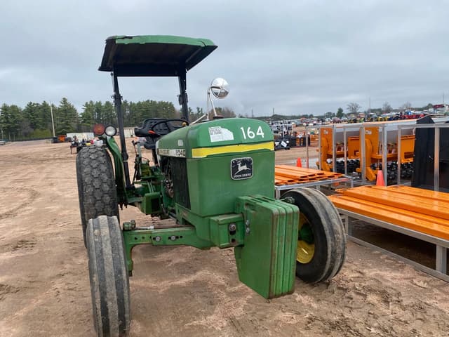 Image of John Deere 2040 equipment image 1