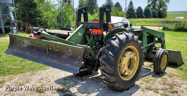 Image of John Deere 2040 equipment image 4
