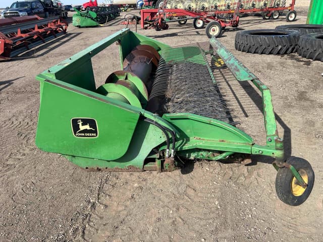 Image of John Deere 212 equipment image 3