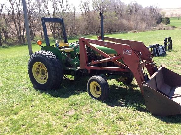 Image of John Deere 2155 Primary image