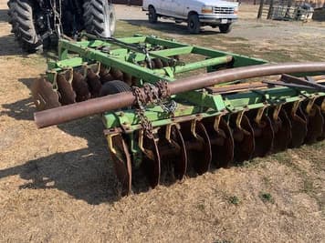 Main image John Deere 220