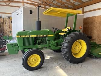 Image of John Deere 2240 equipment image 1
