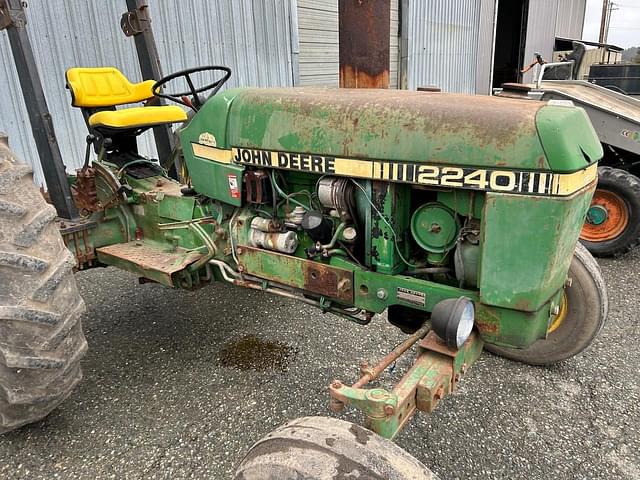 Image of John Deere 2240 equipment image 4