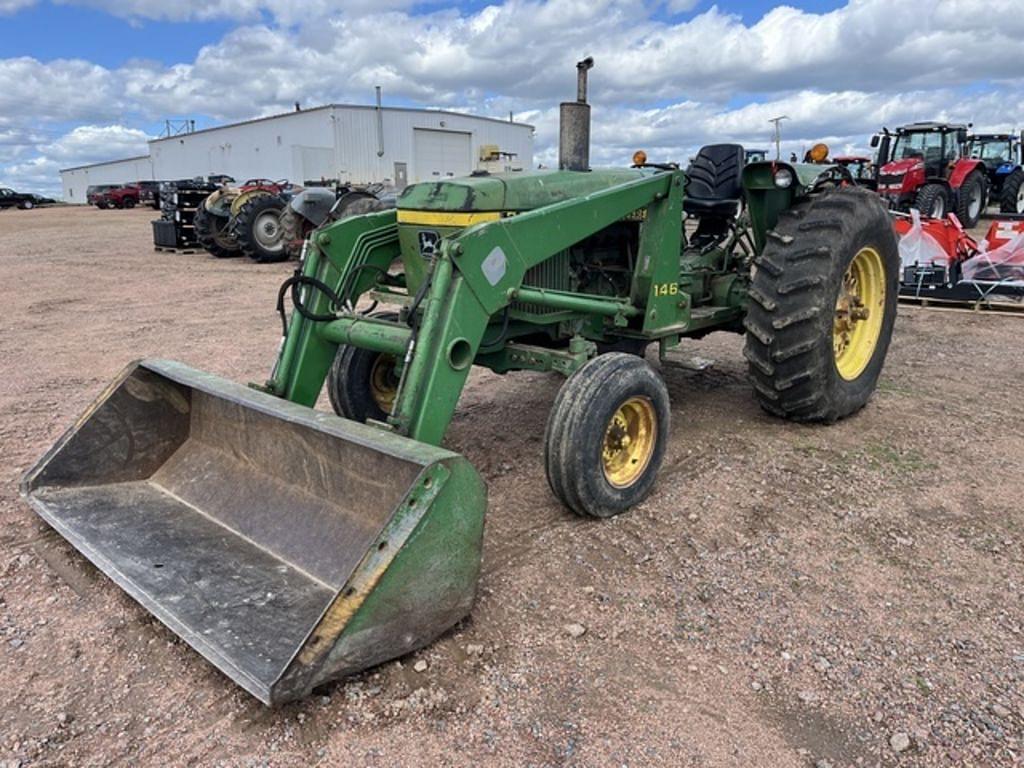 Image of John Deere 2440 Primary image