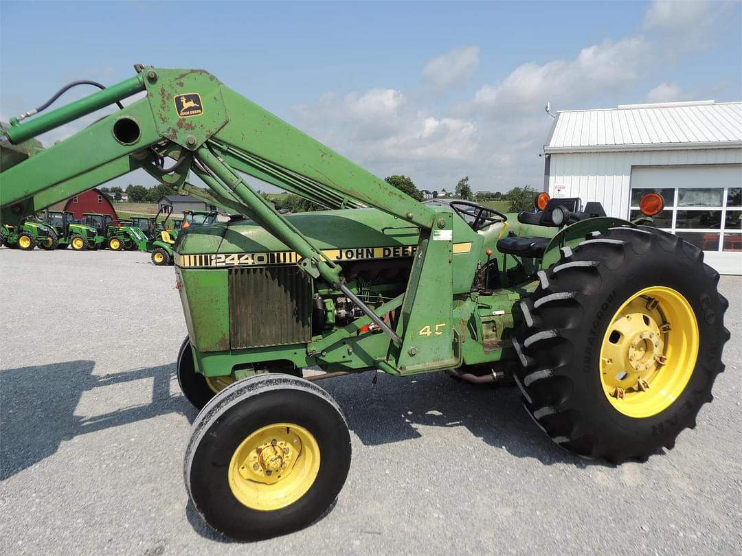 Image of John Deere 2440 Primary image