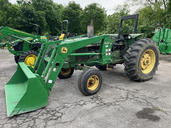 Image of John Deere 2640 Primary image