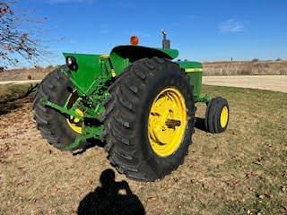 Image of John Deere 2640 equipment image 3