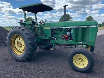 Main image John Deere 2940