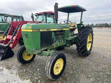 Main image John Deere 2940