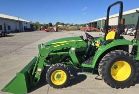 Image of John Deere 3043D Image 1