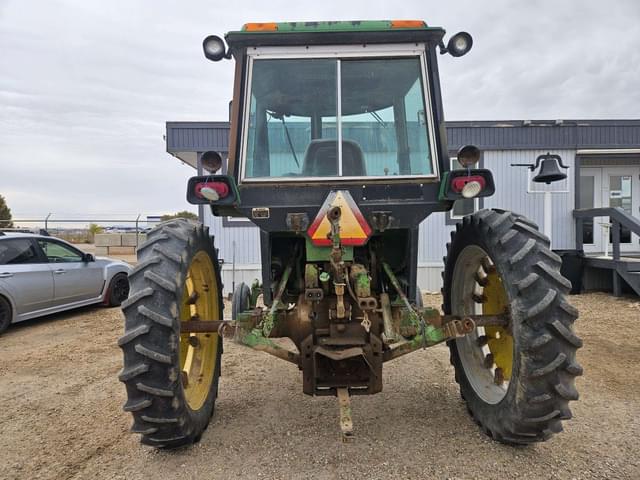 Image of John Deere 4040 equipment image 4