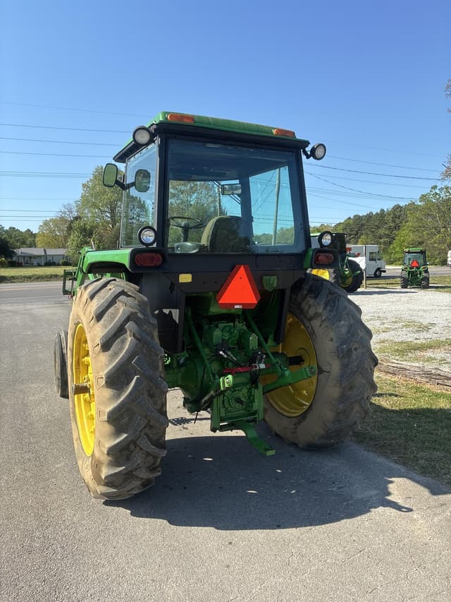 Image of John Deere 4240 equipment image 3