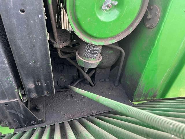 Image of John Deere 4240 equipment image 3