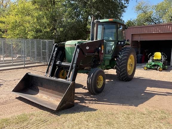 Image of John Deere 4440 Primary image