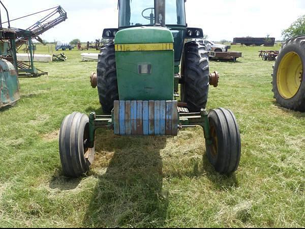 Image of John Deere 4440 equipment image 1