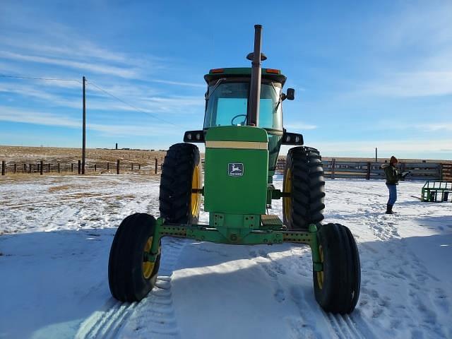 Image of John Deere 4440 equipment image 1