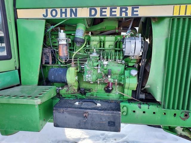 Image of John Deere 4440 equipment image 3