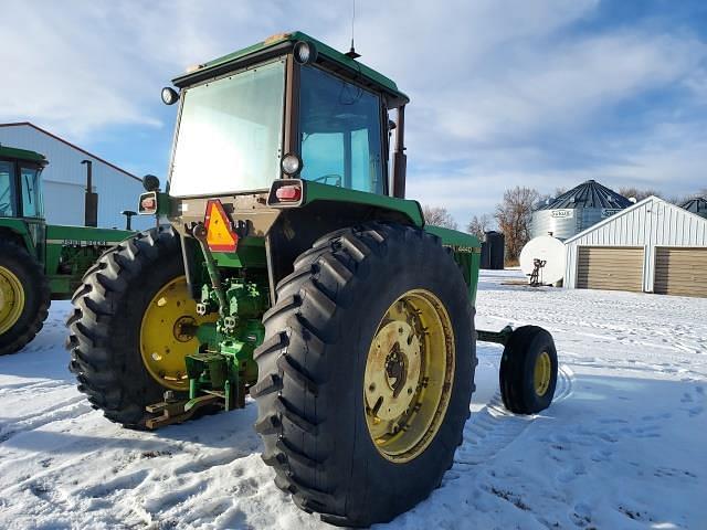 Image of John Deere 4440 equipment image 4