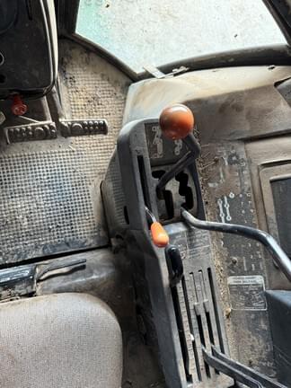 Image of John Deere 4440 equipment image 3