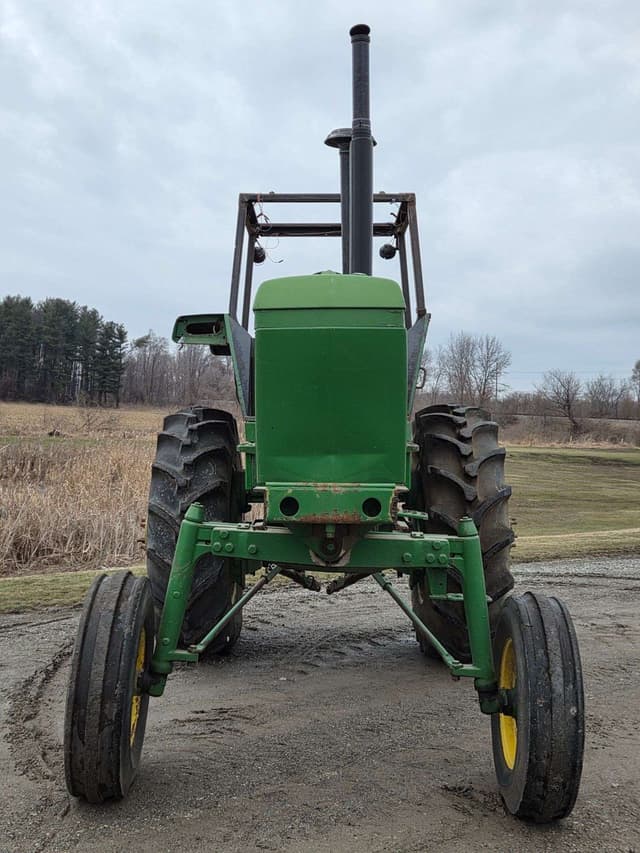 Image of John Deere 4440 equipment image 1