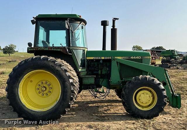 Image of John Deere 4440 equipment image 3