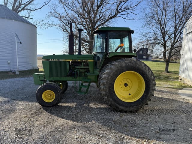 Image of John Deere 4440H equipment image 1
