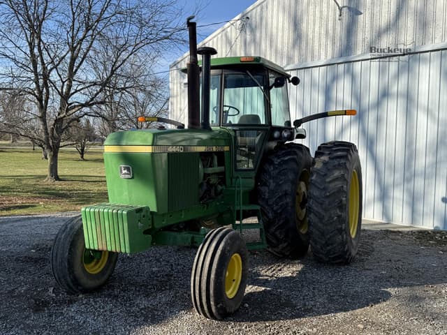 Image of John Deere 4440H equipment image 2