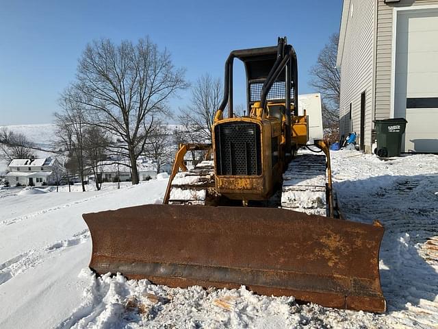 Image of John Deere 450C equipment image 3