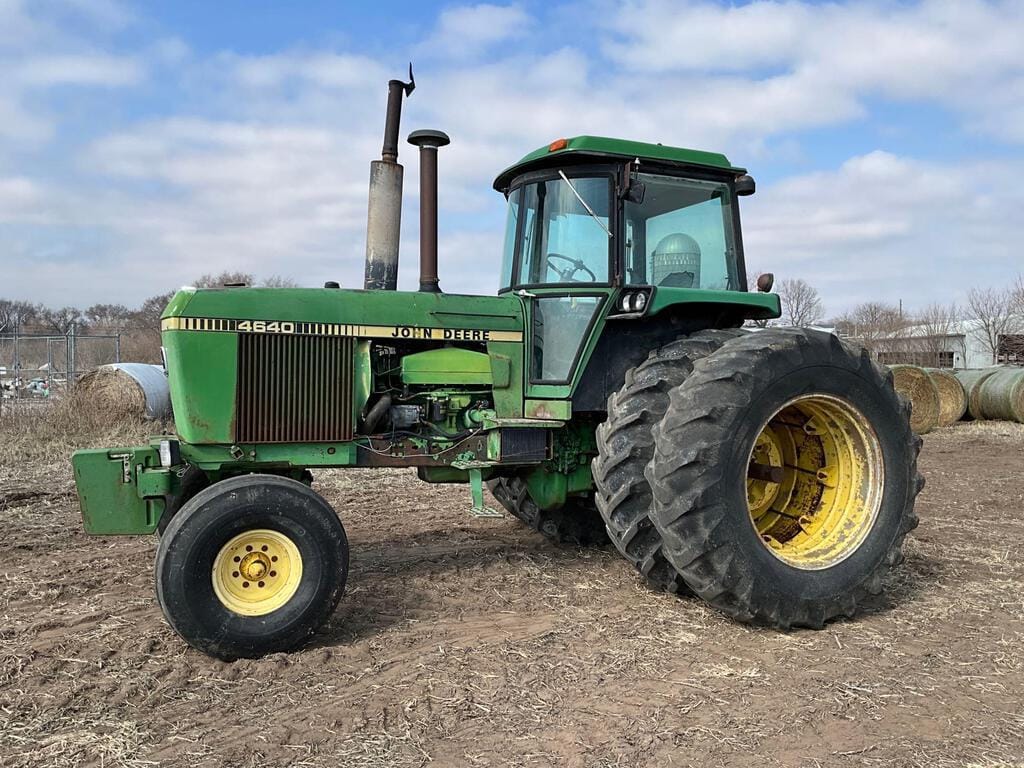 Main image John Deere 4640