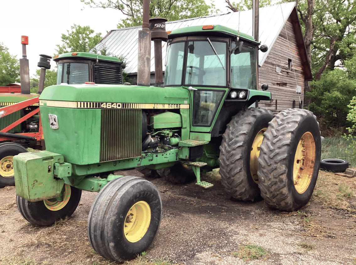1980 John Deere 4640 Equipment Image0