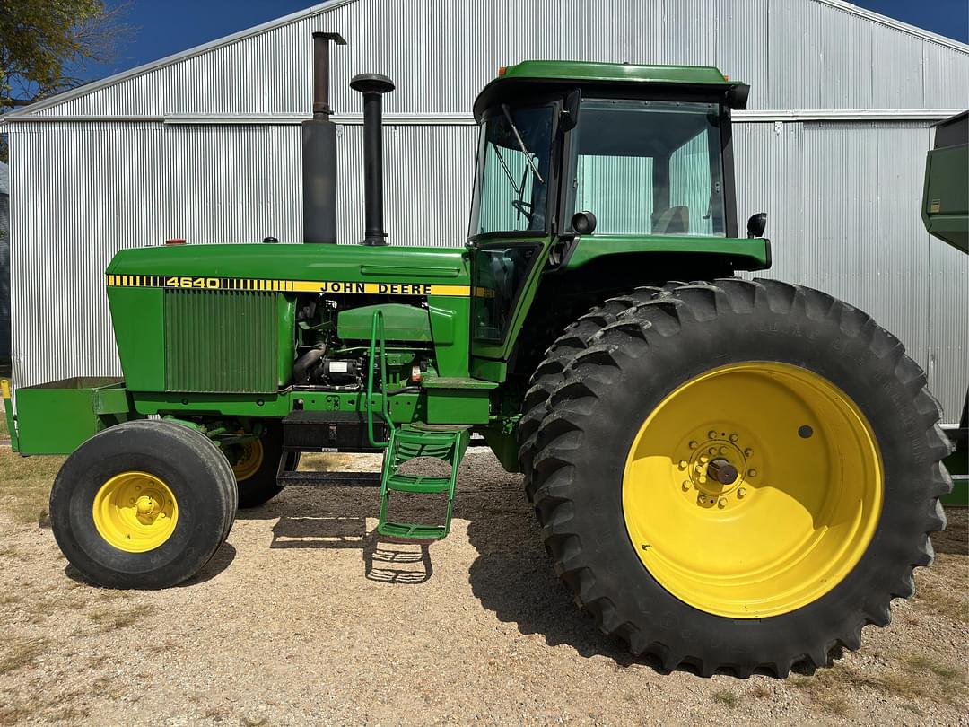 Image of John Deere 4640 Primary image