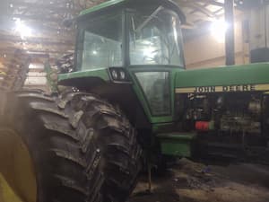 1980 John Deere 4640 Image