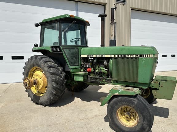 Image of John Deere 4640 equipment image 1