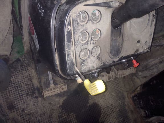 Image of John Deere 4640 equipment image 3