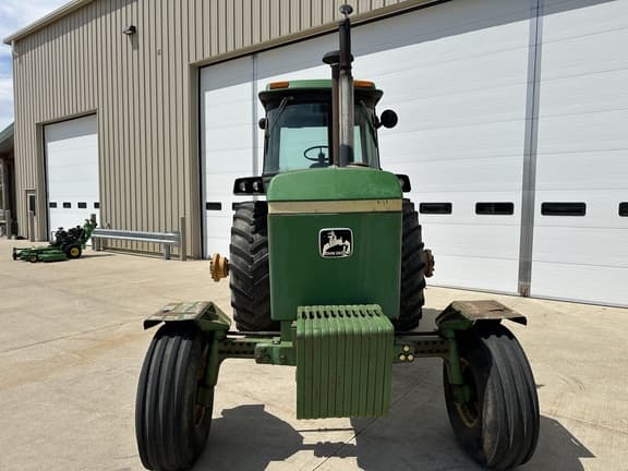 Image of John Deere 4640 equipment image 2