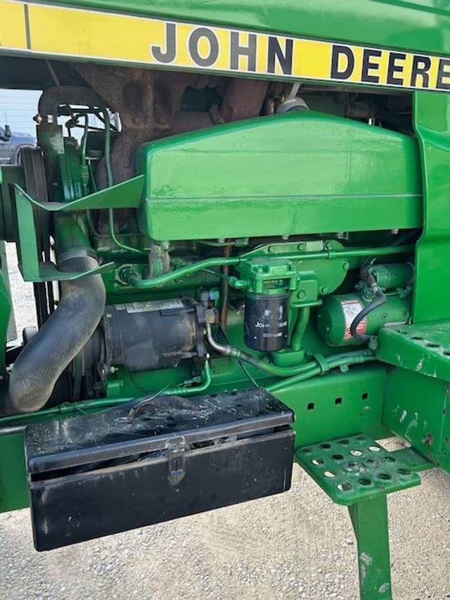 Image of John Deere 4640 equipment image 3