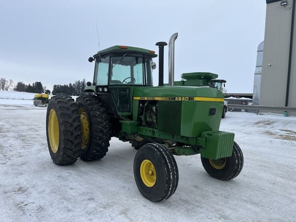Image of John Deere 4640 equipment image 1
