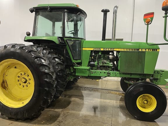 1980 John Deere 4640 Equipment Image0