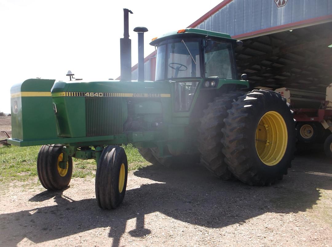 Image of John Deere 4640 Image 0