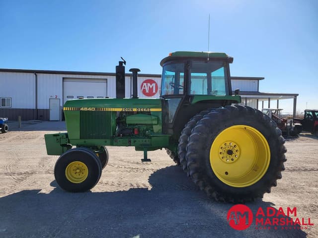 Image of John Deere 4640 equipment image 2